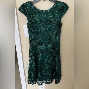 Gianni Bini green sequins dress. Size Small.